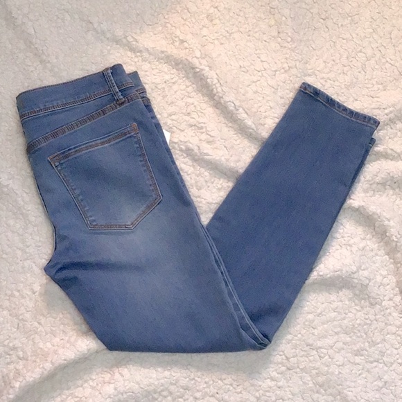 NEW👖Free People skinny jeans legging - Picture 2 of 12